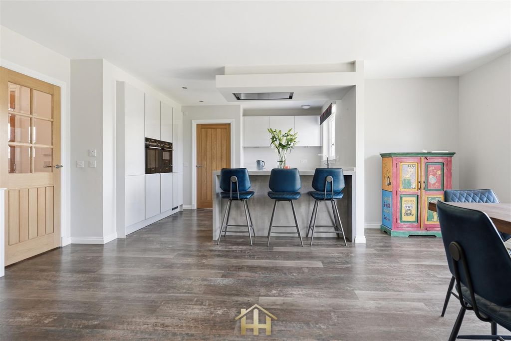 Additional image 10 of 4 bed detached house for saleMona Gardens, Broughty Ferry, Dundee DD5