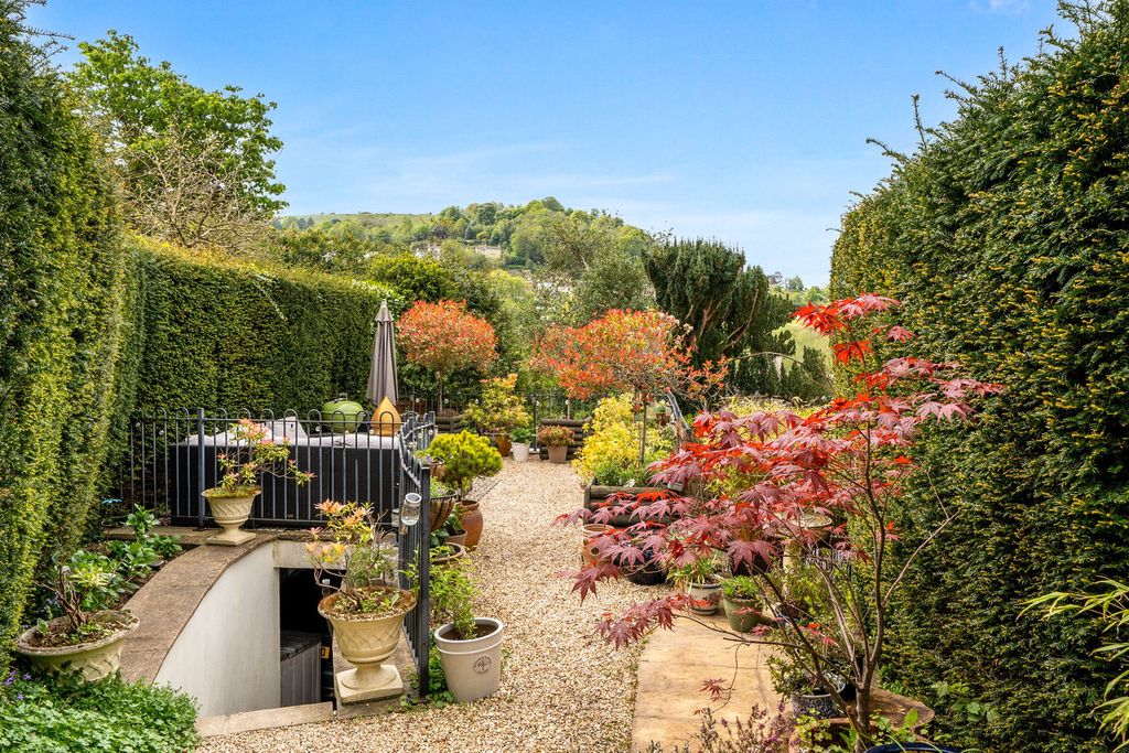 Additional image 21 of 3 bed flat for saleThrupp Lane, Thrupp, Stroud GL5