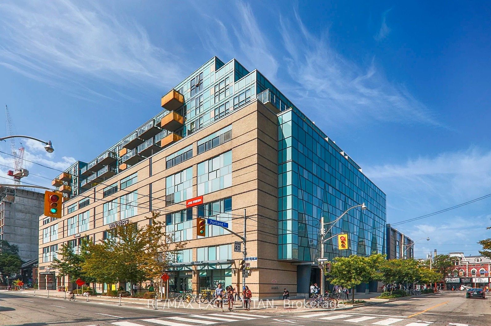 417-156 Portland Street, Toronto, ON, M5V 0G1