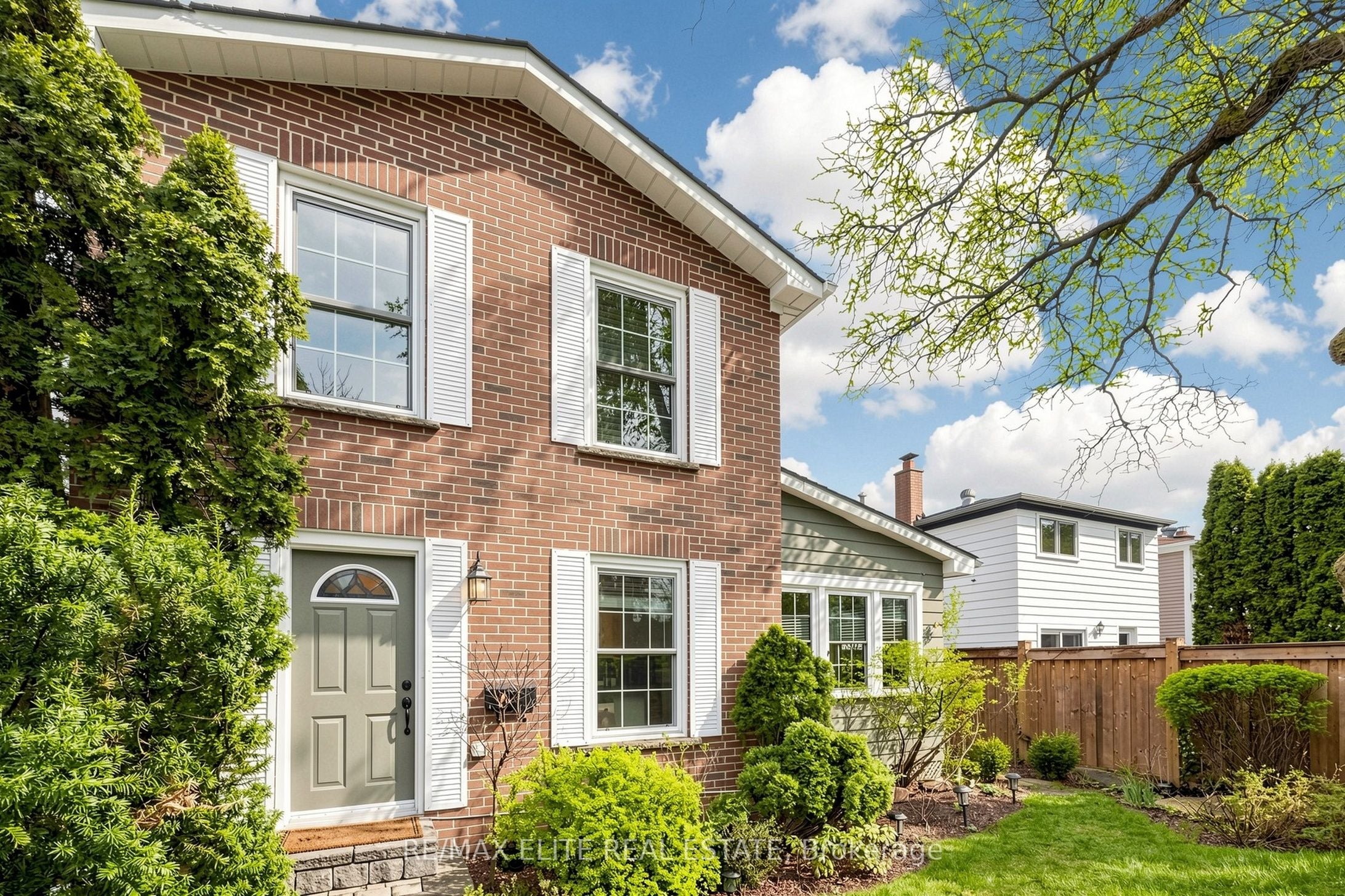Additional image 3 of 74 Lillooet Crescent, Richmond Hill, ON, L4C 5A7