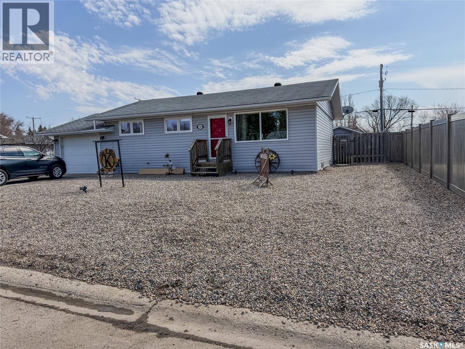 319 March AVENUE E