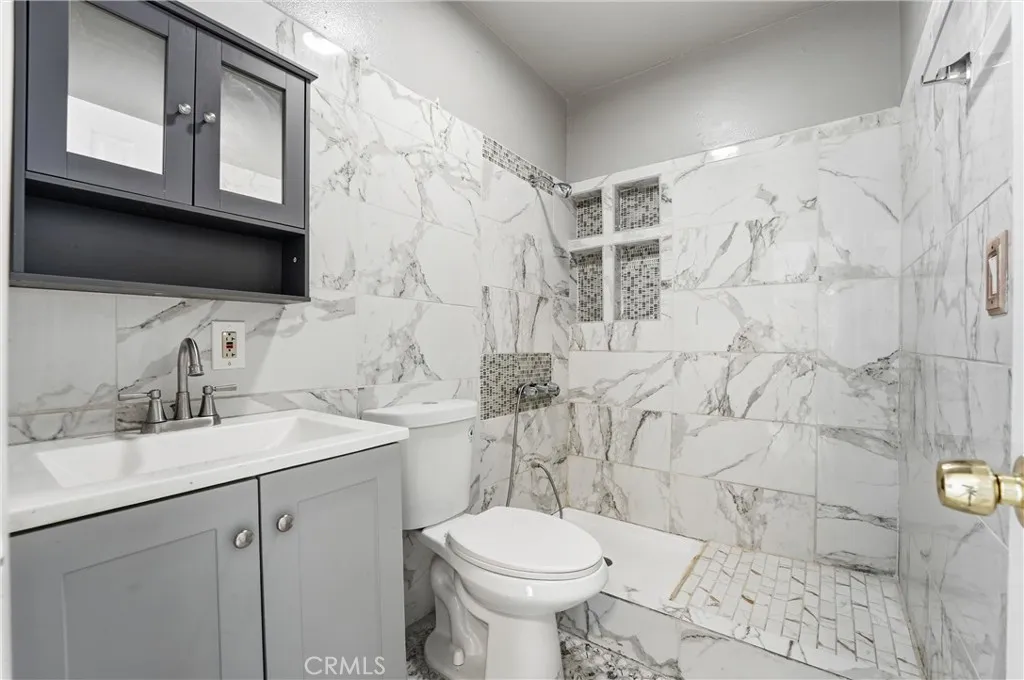 Additional image 43 of 9603 Holmes Avenue, Los Angeles, CA 90002