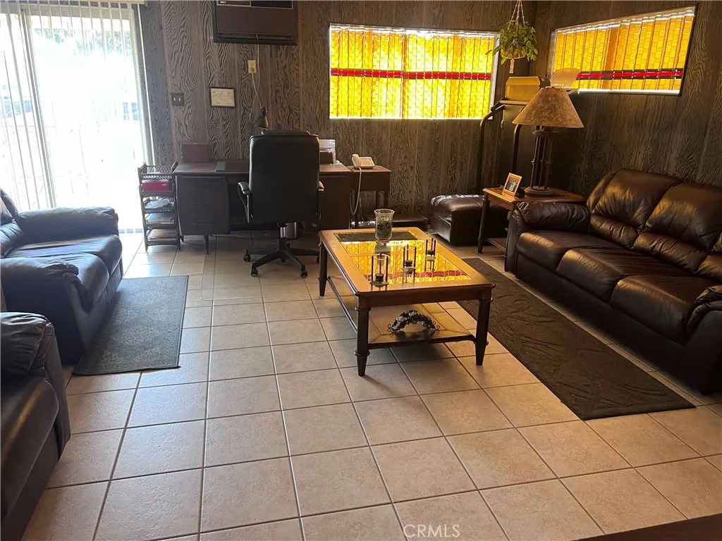 Additional image 14 of 414 E 137th St, Los Angeles, CA 90061