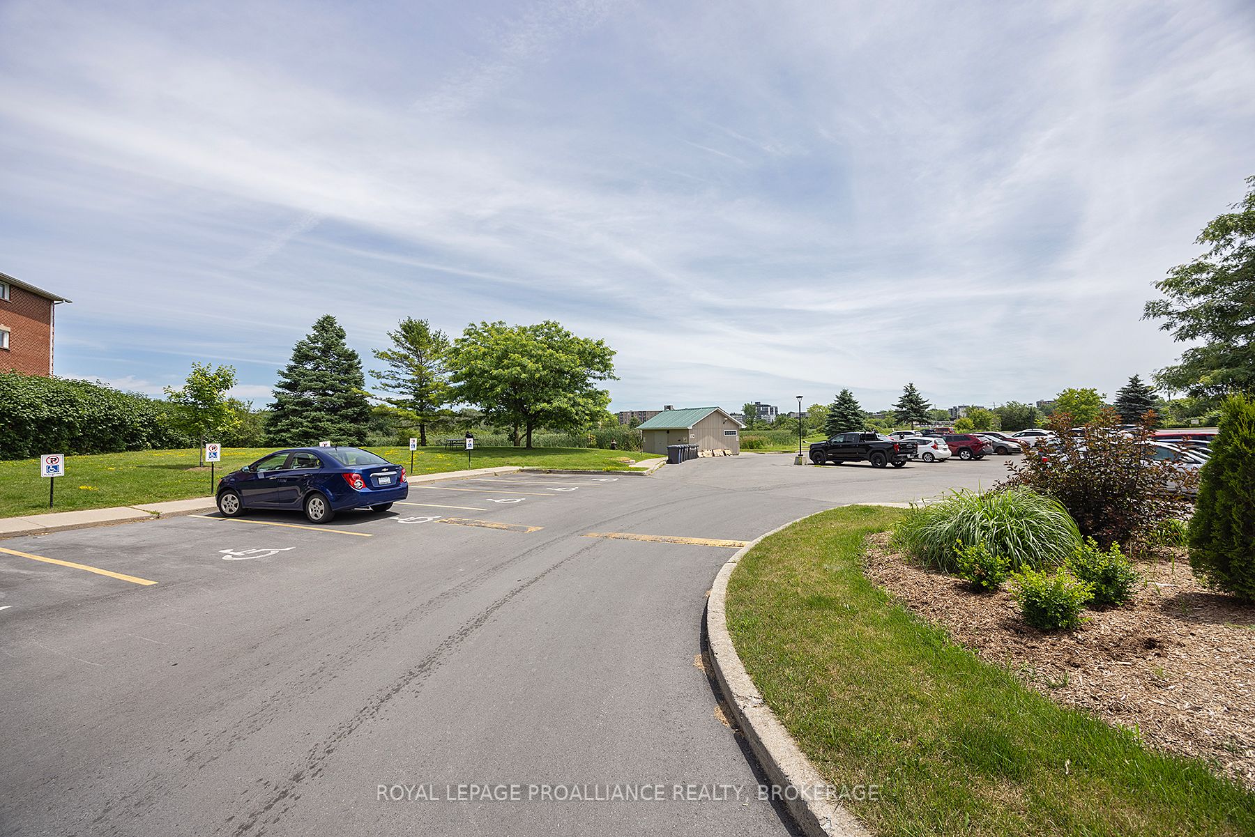 Additional image 4 of 201-580 Armstrong Road, Kingston, ON, K7M 8M3