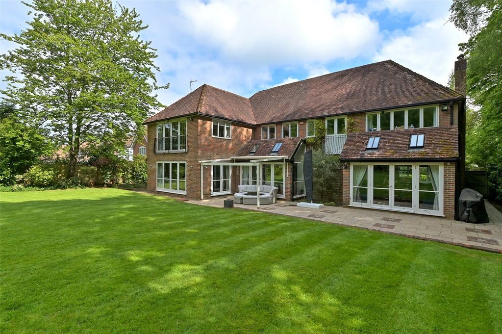 Additional image 11 of 5 bed detached house to rentDoggetts Wood Lane, Chalfont St. Giles, Buckinghamshire HP8