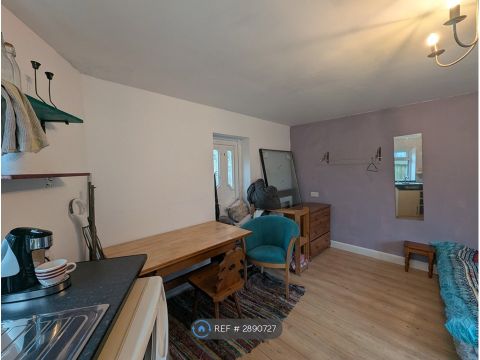 Brackenbury Road, Birmingham B44, Room to rent