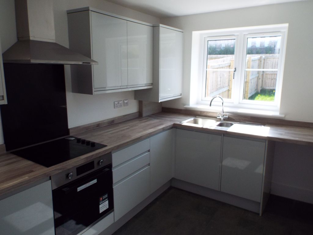 Additional image 3 of 4 bed property to rentOld Chester Road, Holywell CH8