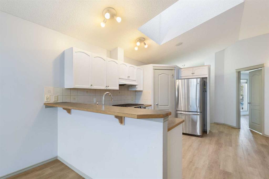 Additional image 6 of 252 Prestwick Heights SE, Calgary, AB, T2Z 4K3