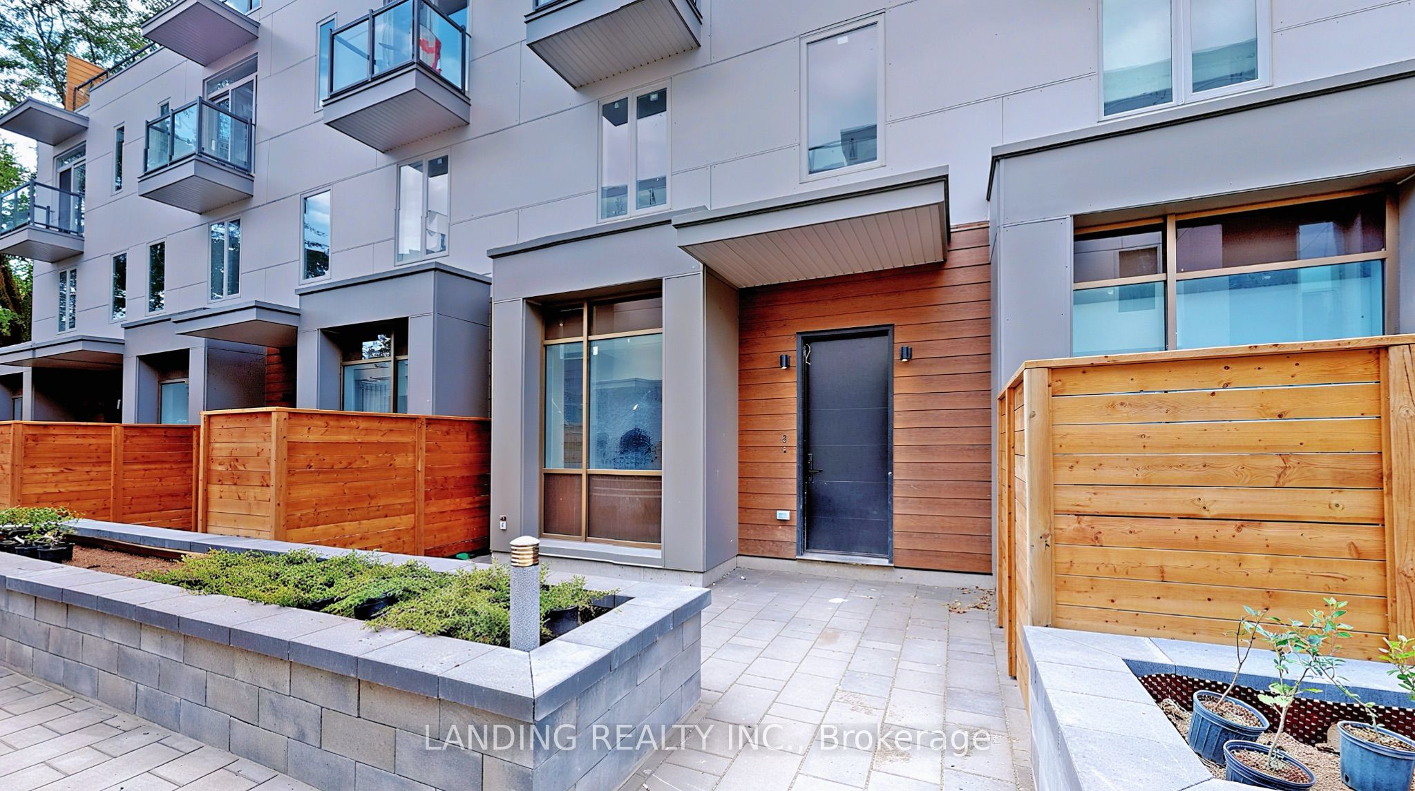 Additional image 2 of 3-25 Dervock Crescent, Toronto, ON, M2K 1A6