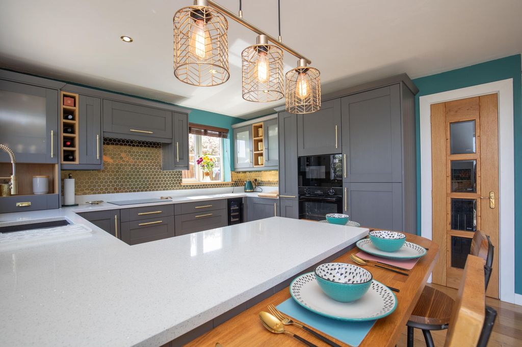 Additional image 15 of 3 bed detached house for saleAfal Sur, Barry CF63