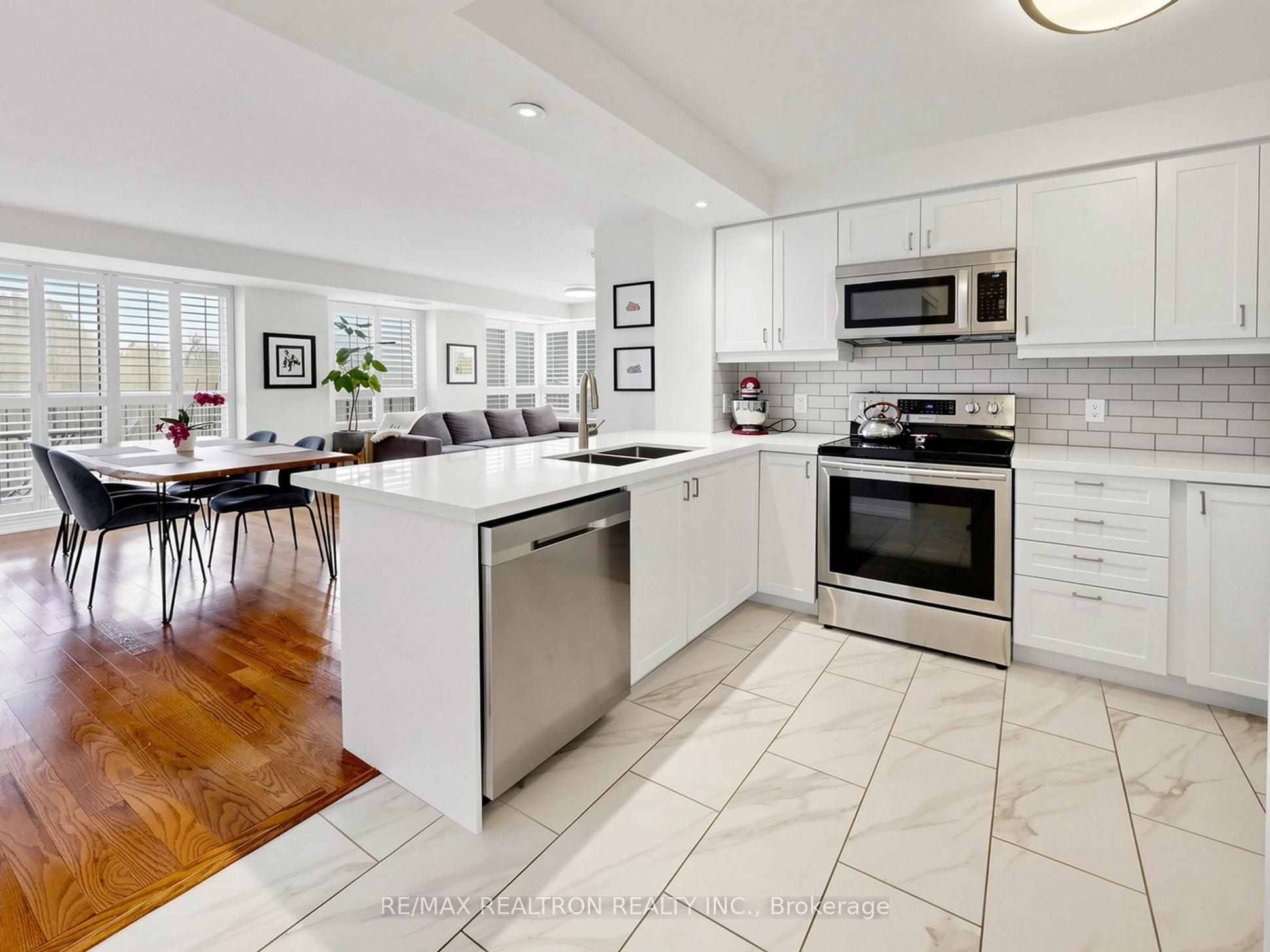 Additional image 5 of 414-16 Dallimore Circle, Toronto, ON, M3C 4C4