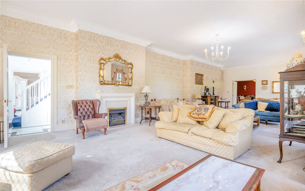 Additional image 9 of 8 bed detached house for saleChester Street, St. Asaph, Denbighshire LL17