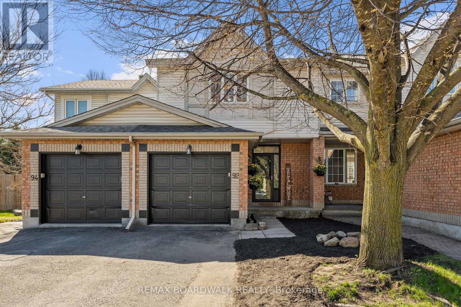 92 KINCARDINE DRIVE