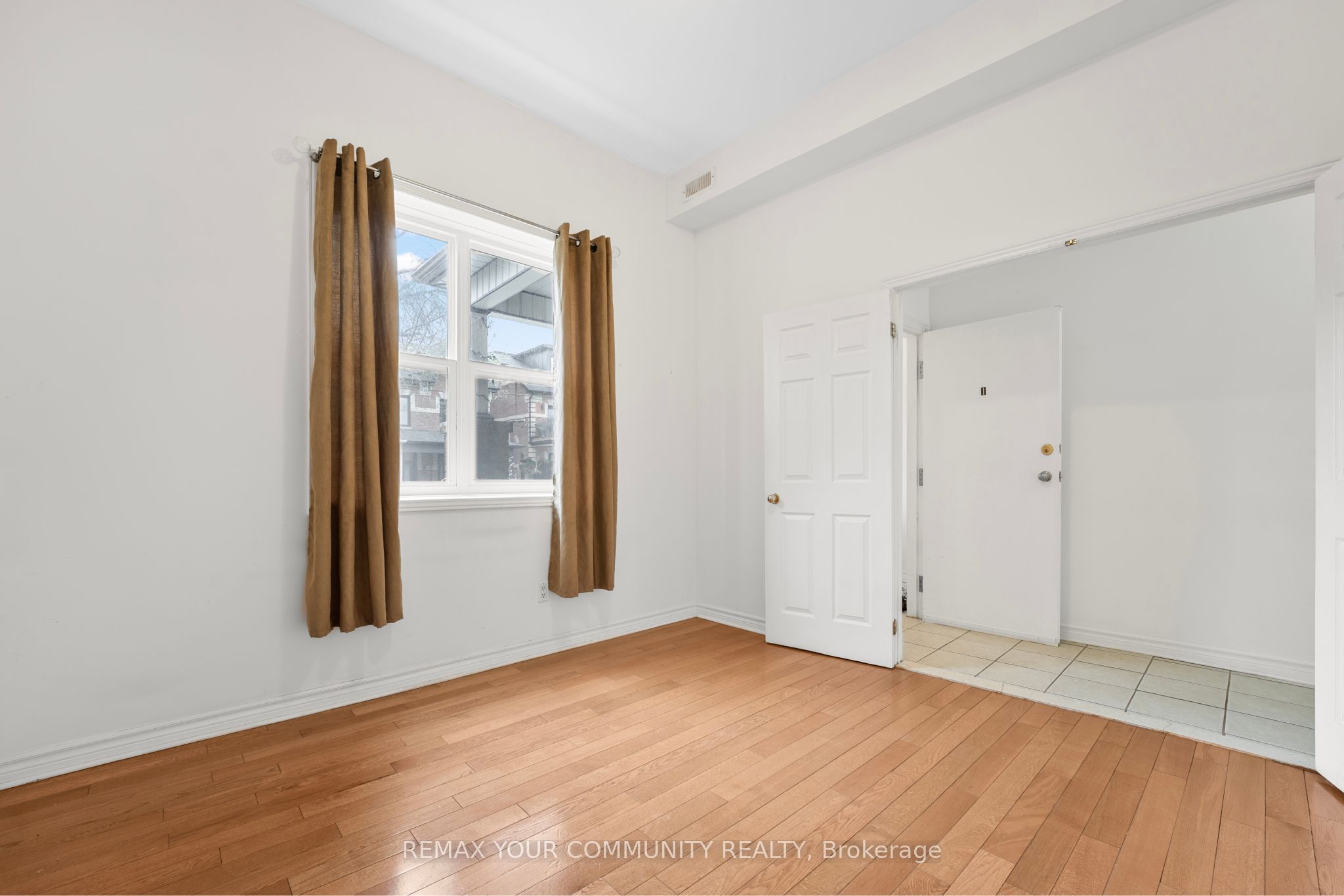 Additional image 4 of Main-151 Dovercourt Road, Toronto, ON, M6J 3C5