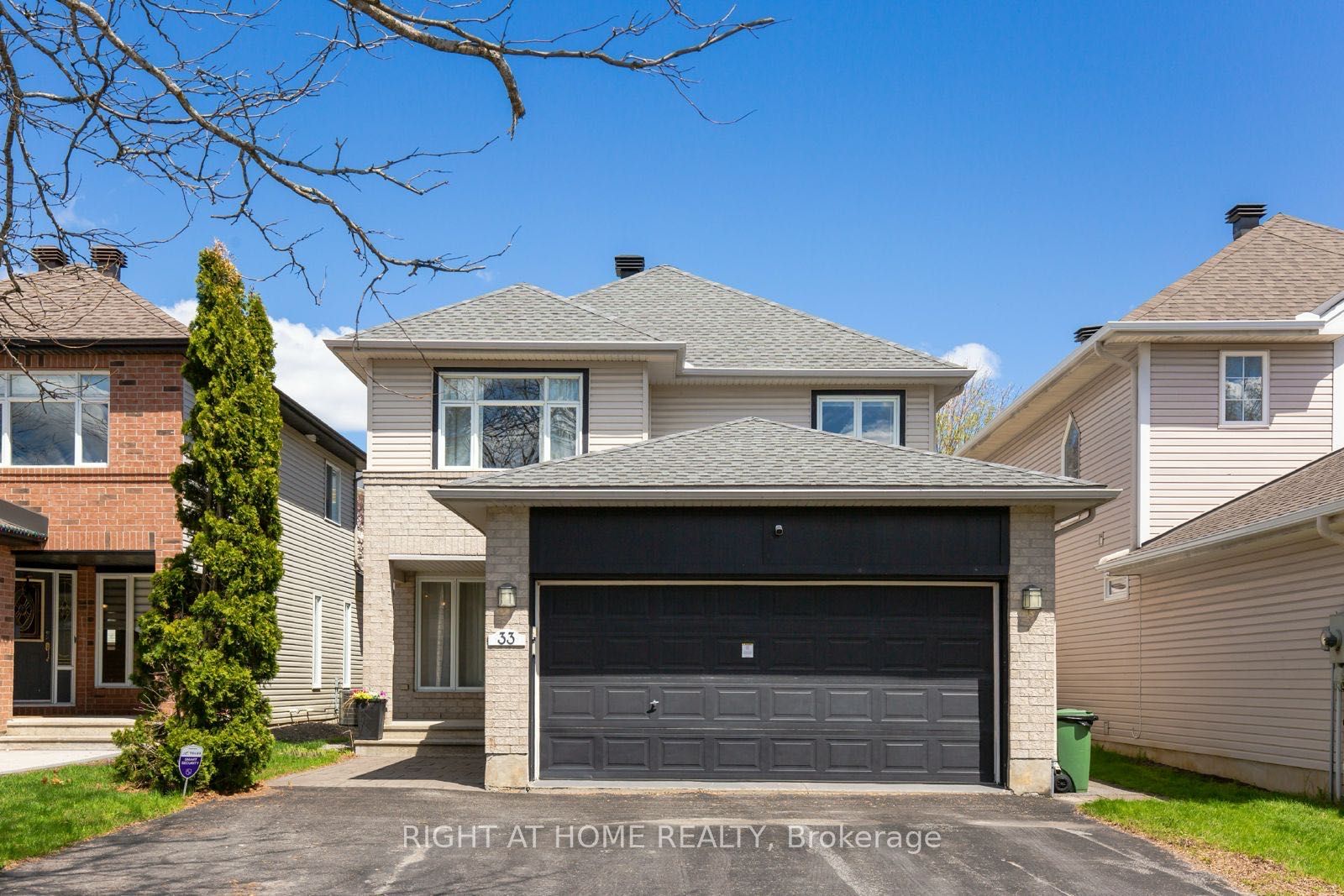 33 Spur Avenue, Ottawa, ON, K2M 2R9