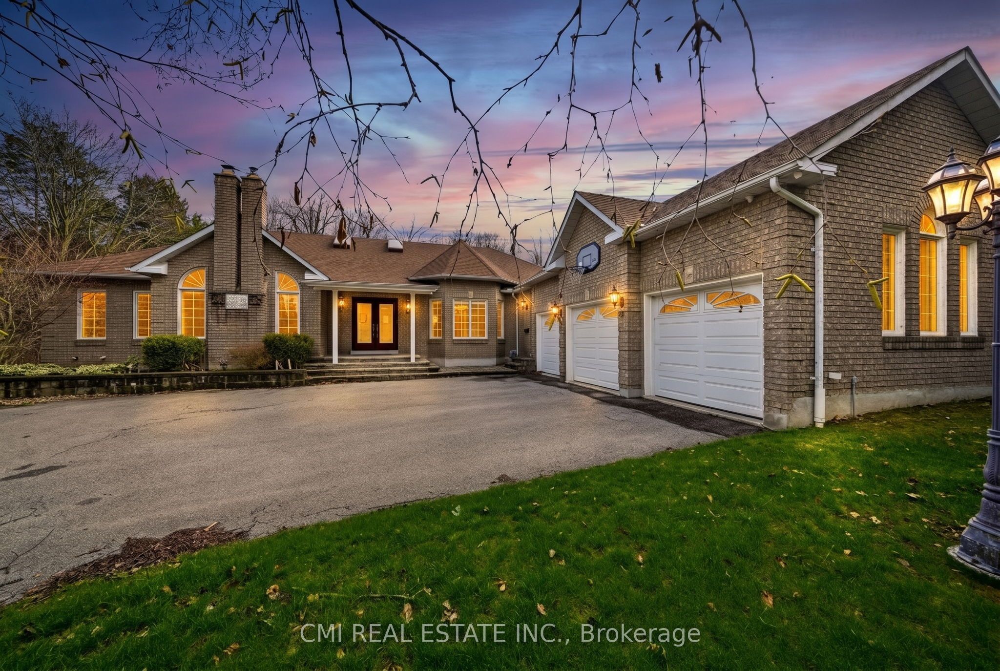 15 Treegrove Circle, Aurora, ON, L4G 6M1