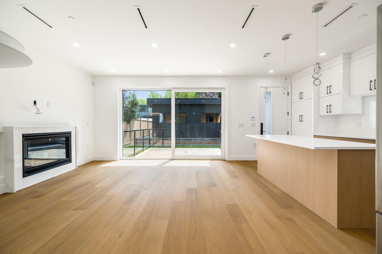 Additional image 3 of 2-950 17th Ave , Vancouver, BC, V5Z 1V4
