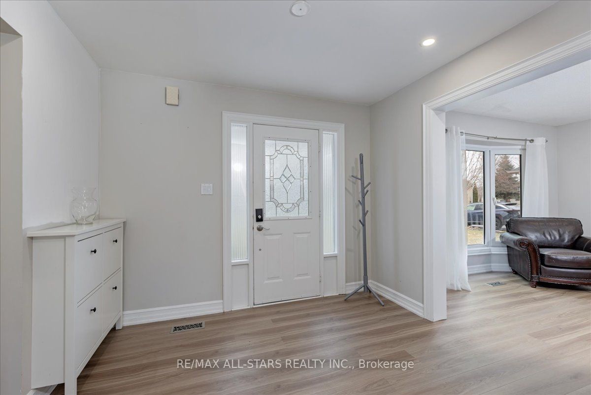 Additional image 4 of 40 Chartwell Crescent, Georgina, ON, L4P 3N8