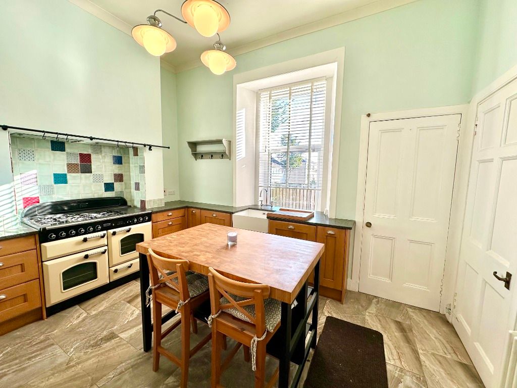 Additional image 29 of 4 bed detached house to rentCarriagehill Drive, Paisley, Renfrewshire PA2