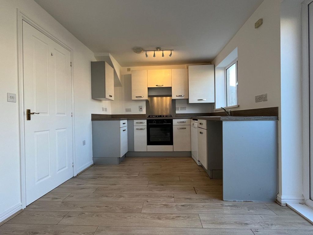 Additional image 3 of 3 bed semi-detached house to rentCefn Adda Close, Newport NP20