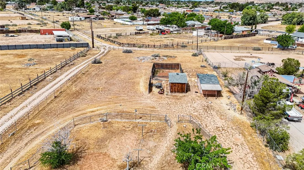 14280 Navajo Rd, Apple Valley, CA 92307 photo 5