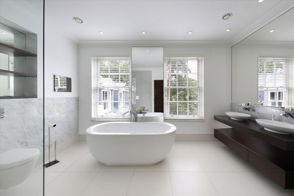 Additional image 15 of 8 bed detached house for saleMonks Close, Ascot, Berkshire SL5
