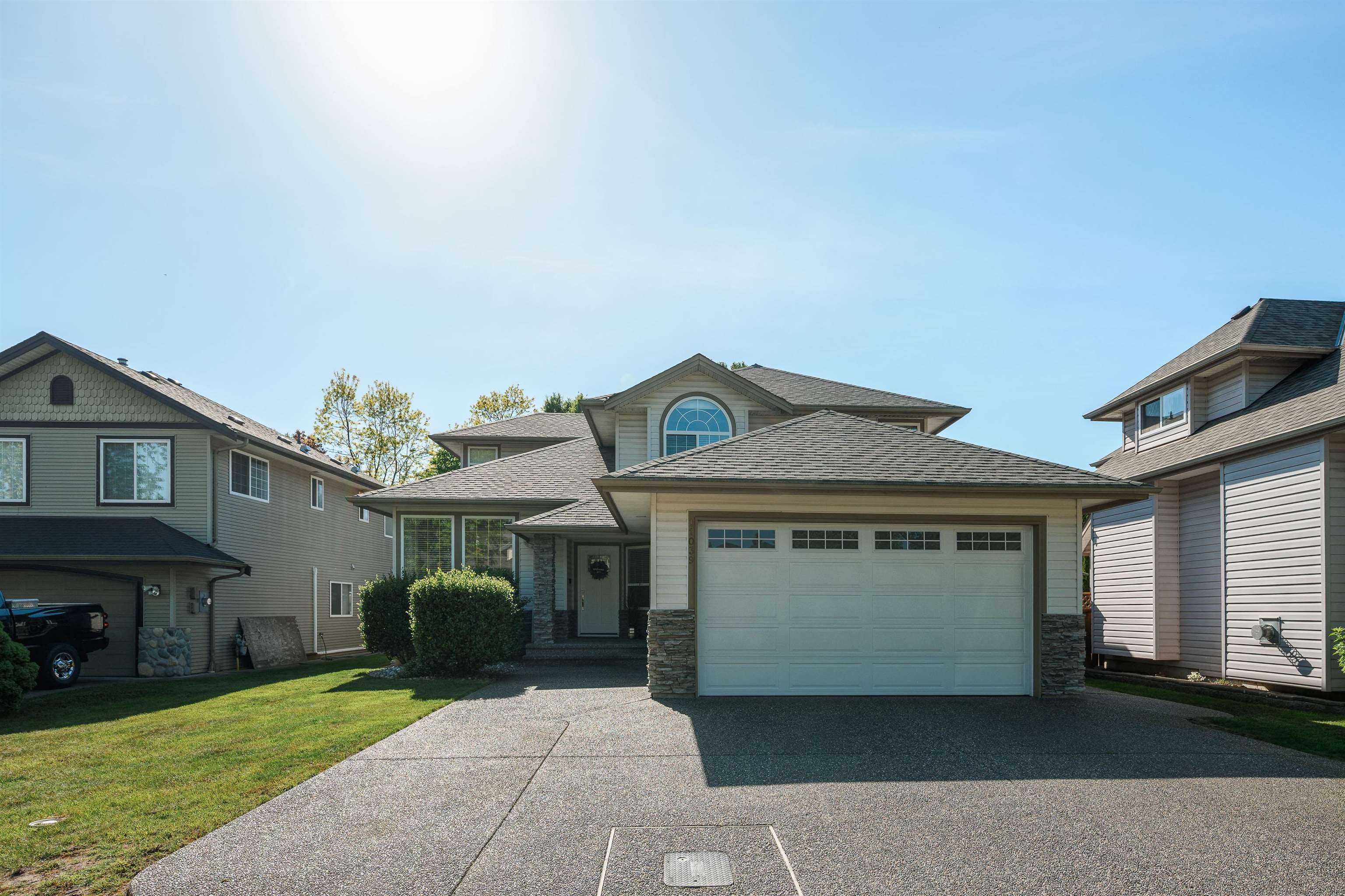 Additional image 2 of 11039 238 Street, Maple Ridge, BC, V2W 1E7