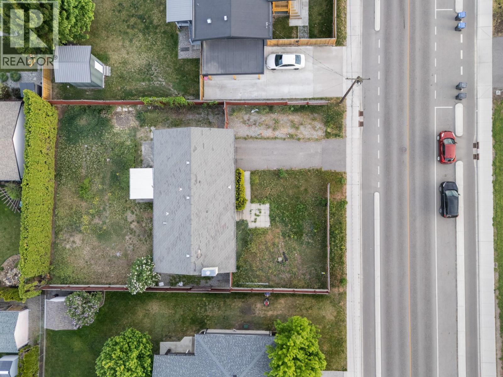 Additional image 6 of 2429 Ethel Street, Kelowna, BC, V1Y3A4