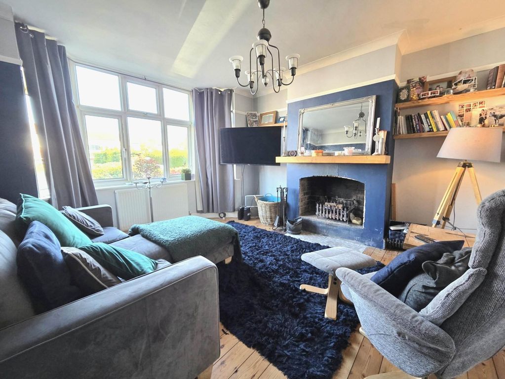 Additional image 2 of 3 bed semi-detached house for saleRegent Street, Leighton Buzzard LU7