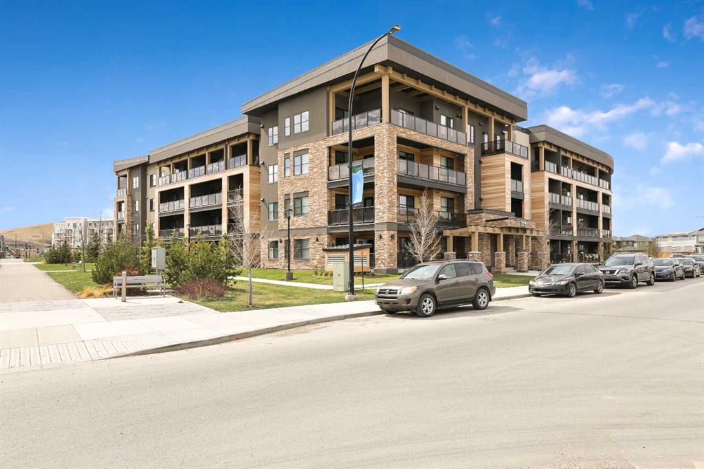 405-125 Wolf Hollow Crescent SE, Calgary, AB, T2X 5W9