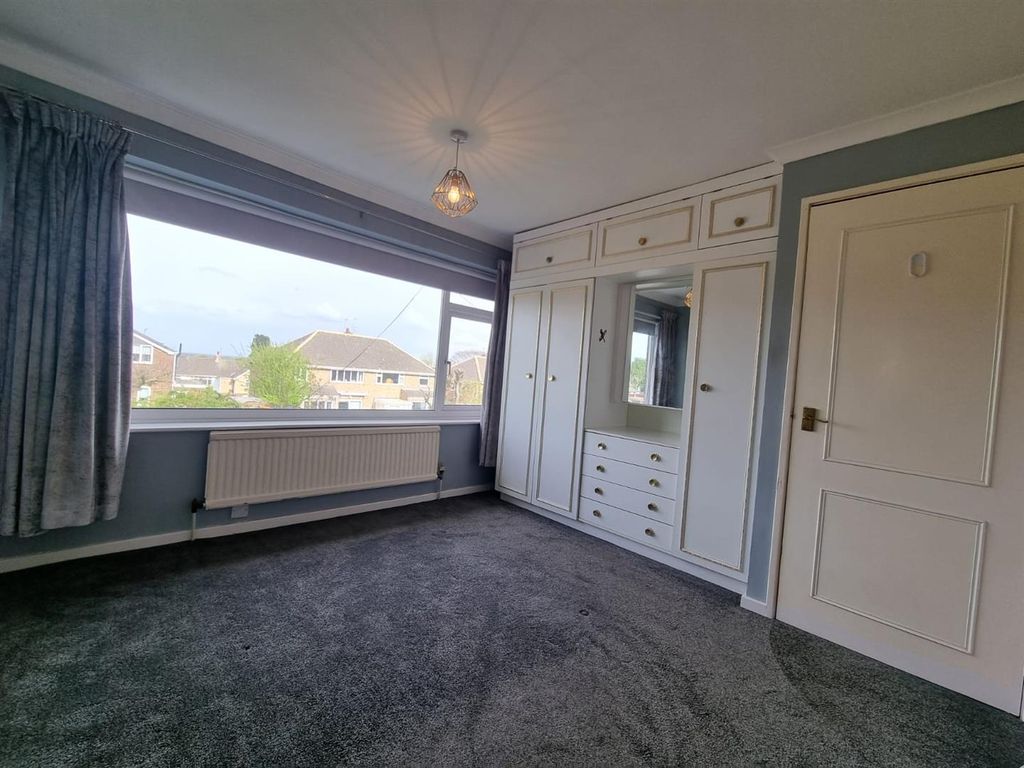 Additional image 7 of 3 bed semi-detached house to rentKerry Pit Way, Kirk Ella HU10