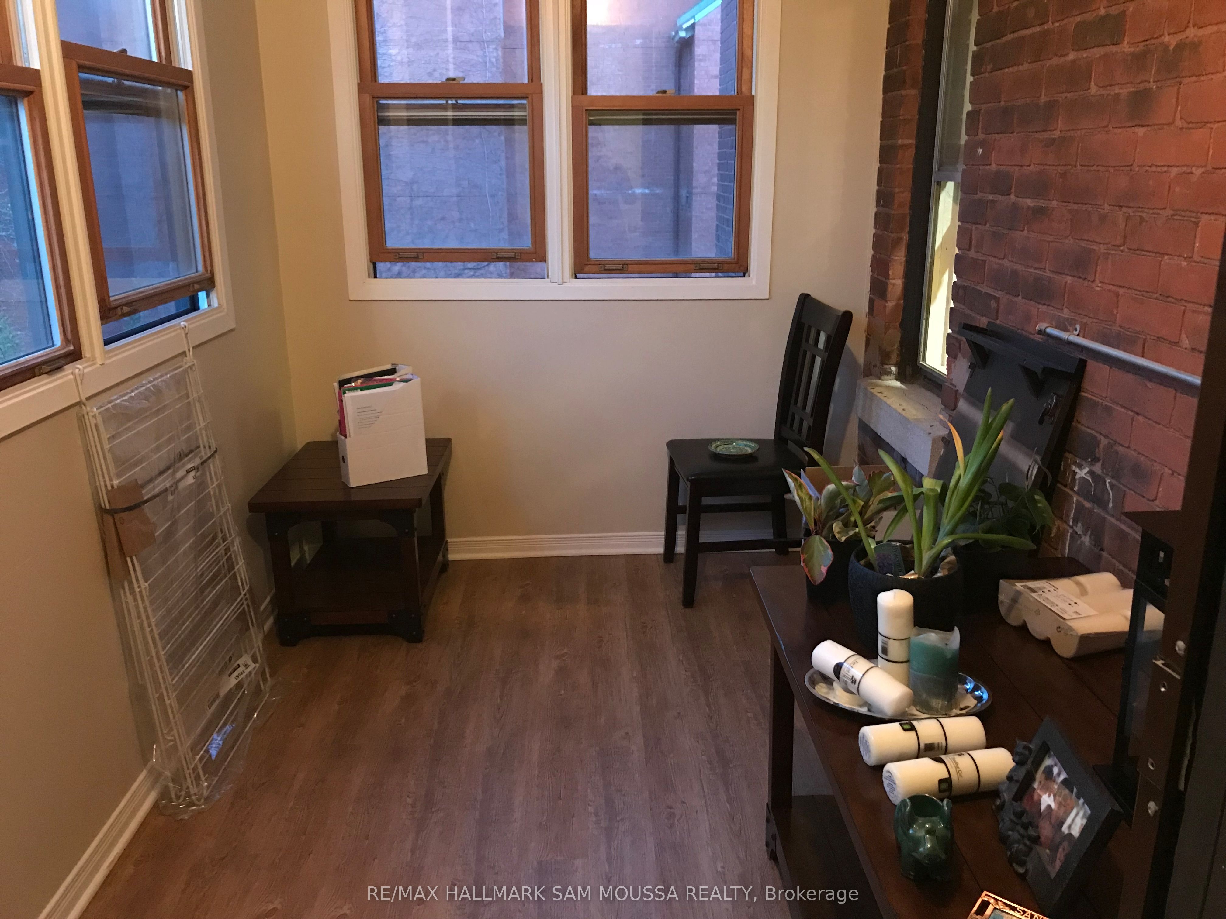 Additional image 6 of 9-232 Cooper Street, Ottawa, ON, K2P 0G4