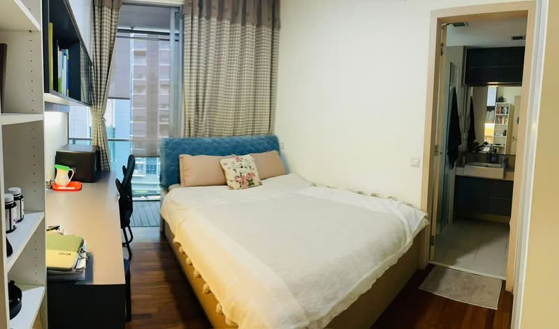 27 West Coast Park