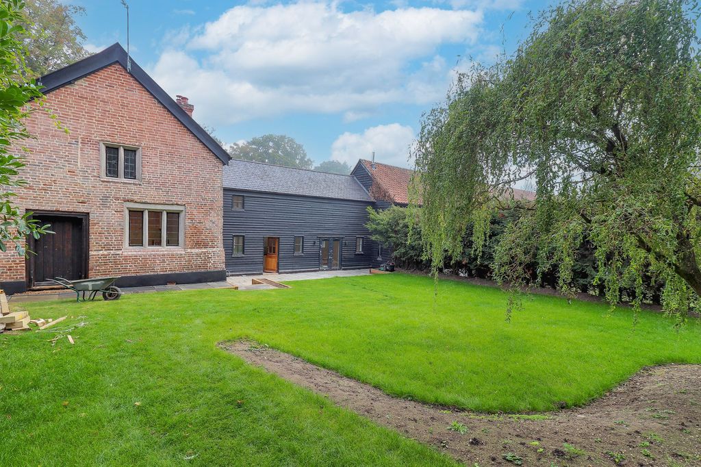 Additional image 18 of 4 bed barn conversion to rentClaydon, Mockbeggars IP6