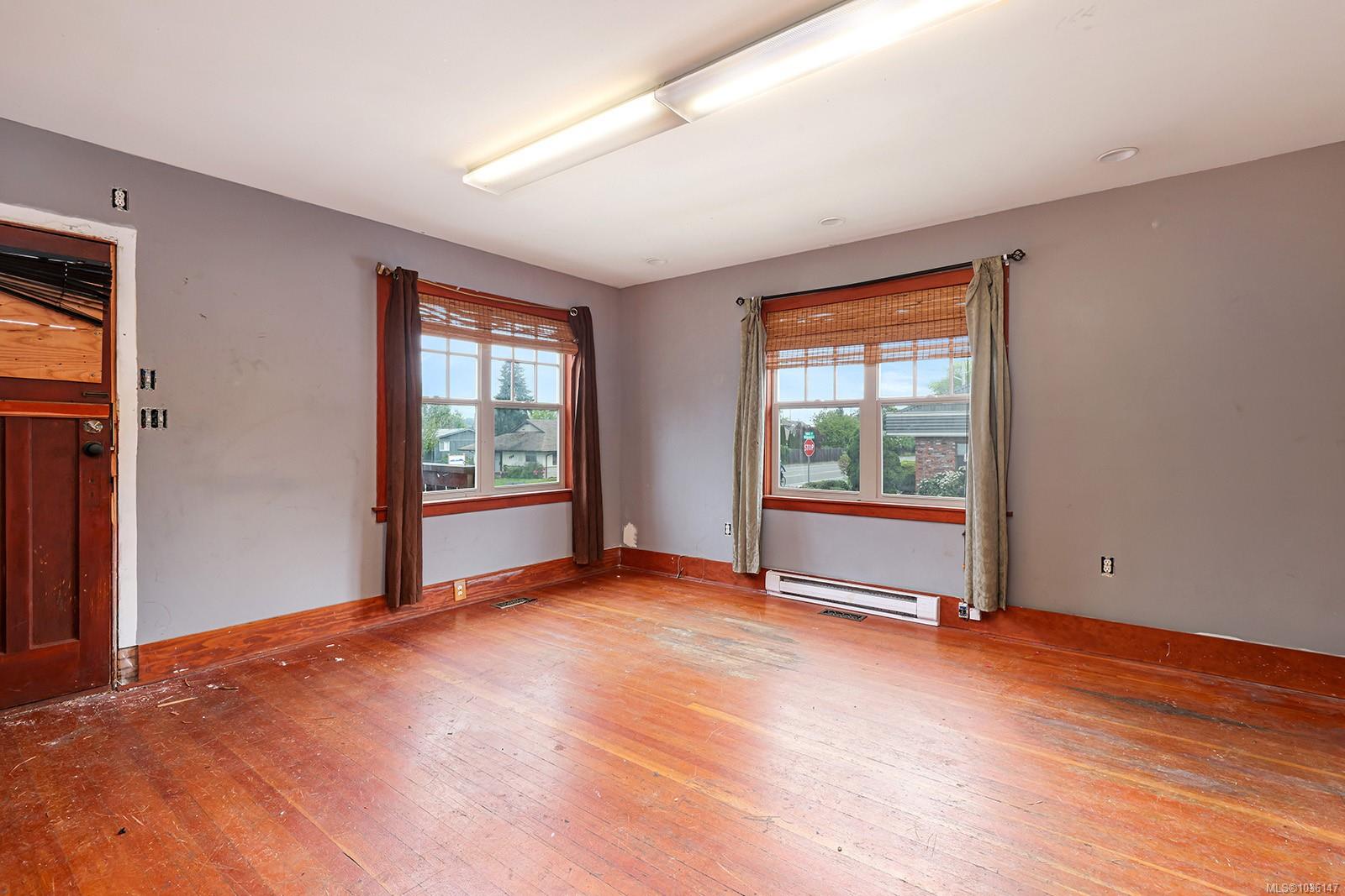 Additional image 6 of 989 Fitzgerald Avenue, Courtenay, BC, V9N 2R6