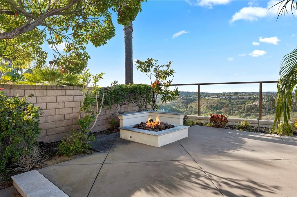Additional image 37 of 5464 Shannon Ridge Ln, San Diego, CA 92130