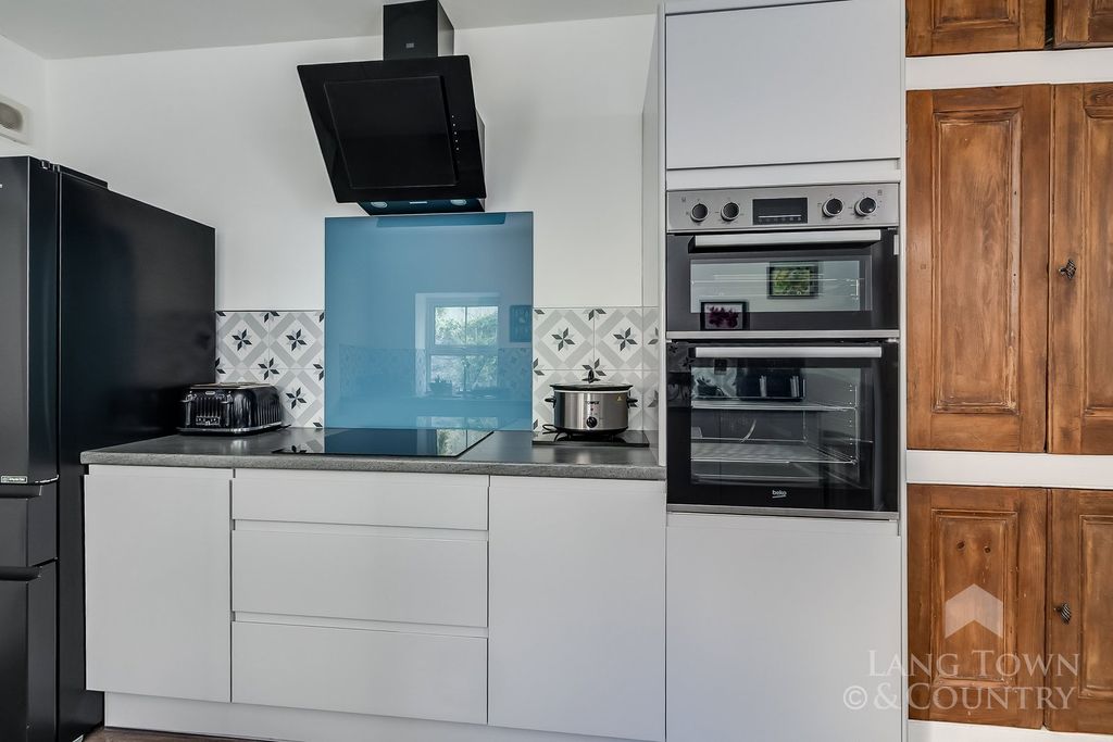 Additional image 7 of 4 bed terraced house for saleHavelock Terrace, Stoke, Plymouth PL2