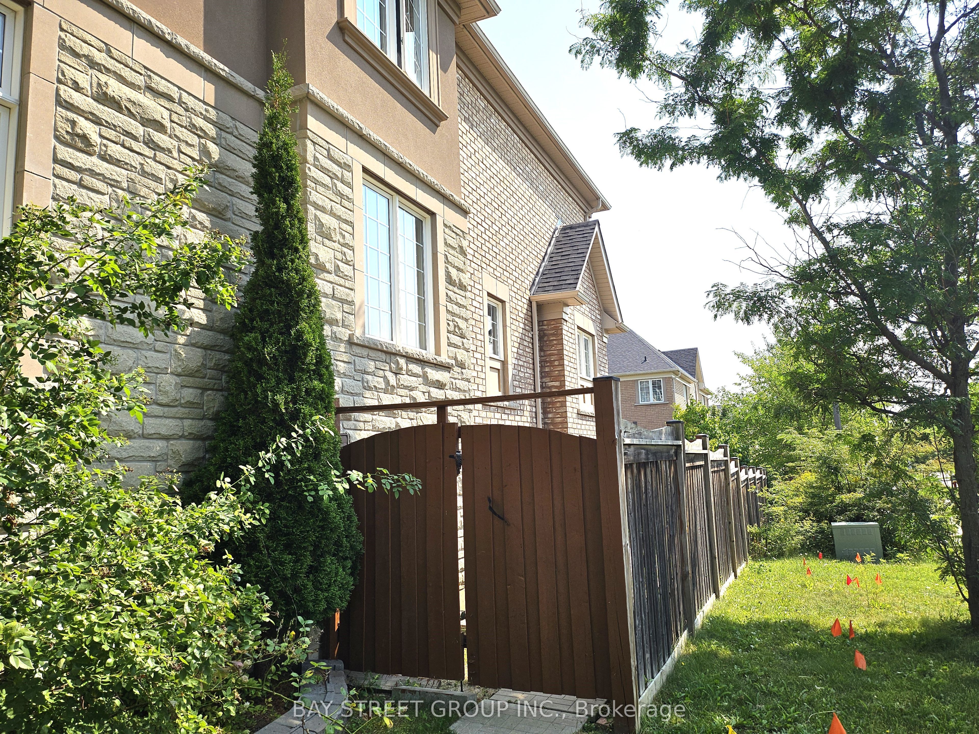 Additional image 3 of Bsmt-33 Valmont Avenue, Richmond Hill, ON, L4E 0P8