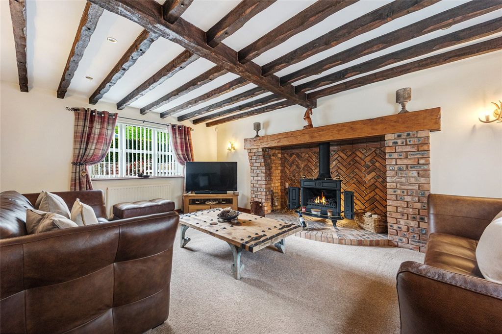 Additional image 2 of 4 bed equestrian for saleCefn-Y-Bedd, Wrexham LL12