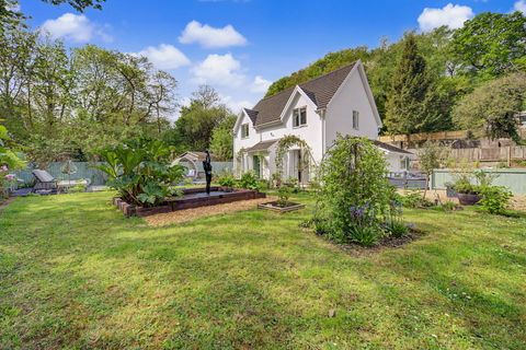 Voylart Road, Dunvant, Swansea SA2