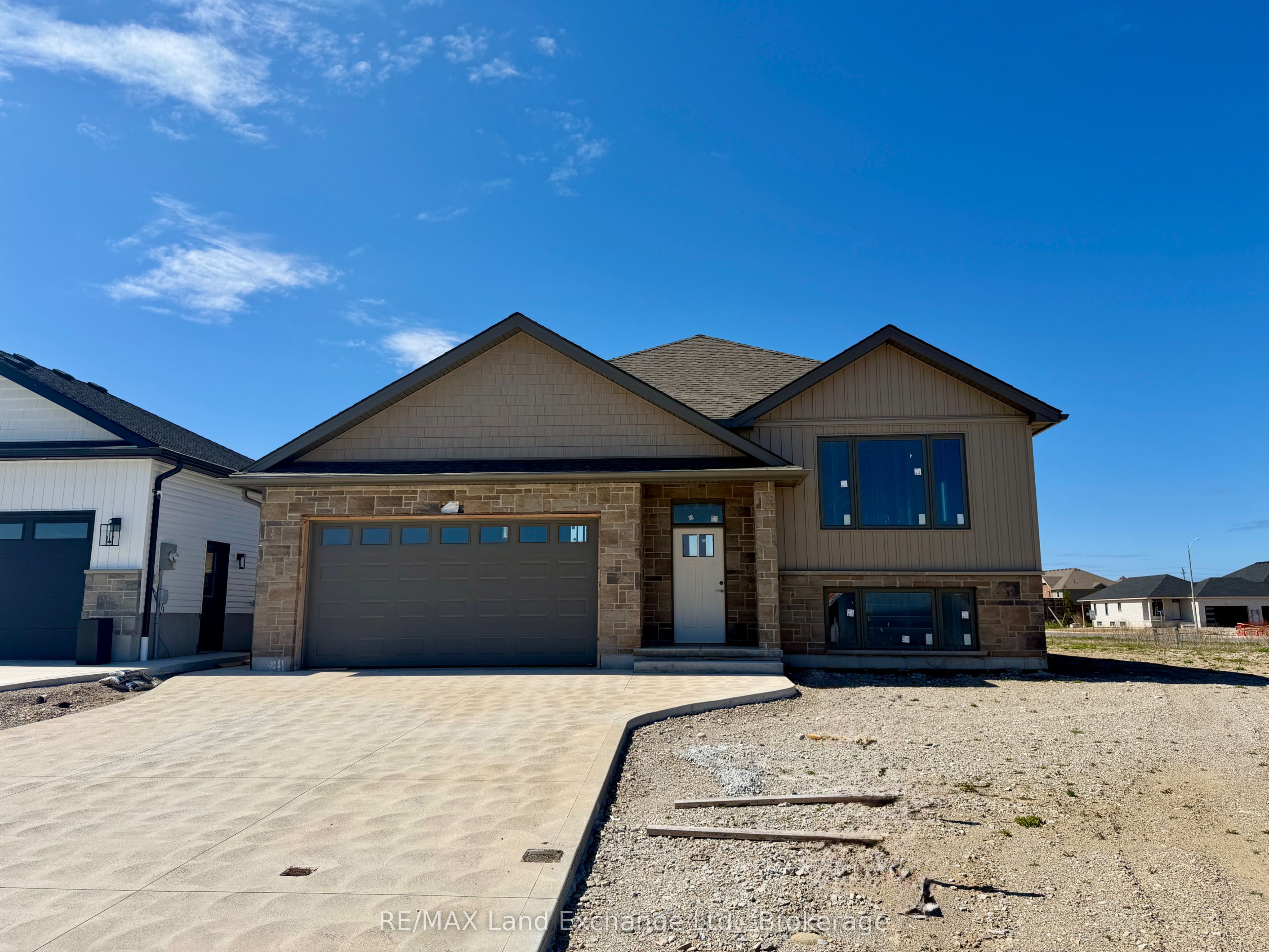 418 Northport Drive, Saugeen Shores, ON, N0H 2C8