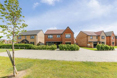 White House Drive, Moorfields NE12