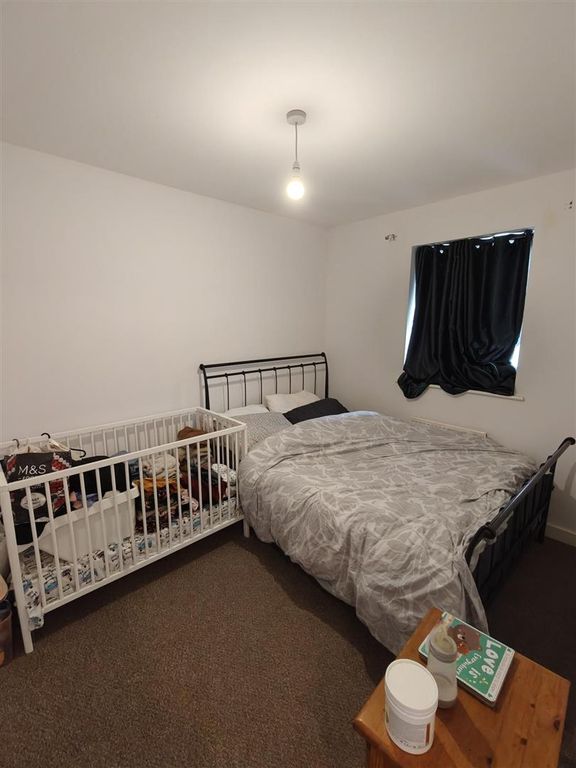 Additional image 7 of 4 bed terraced house to rentMolyneux Square, Hampton Vale, Peterborough PE7