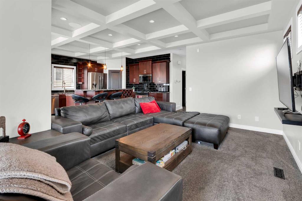 Additional image 5 of 180 Kincora Drive NW, Calgary, AB, T3R 1L5