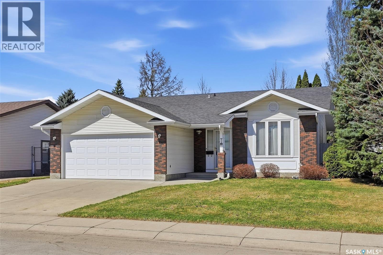 Additional image 2 of 219 Bronson Way, Saskatoon, SK, S7J5C9