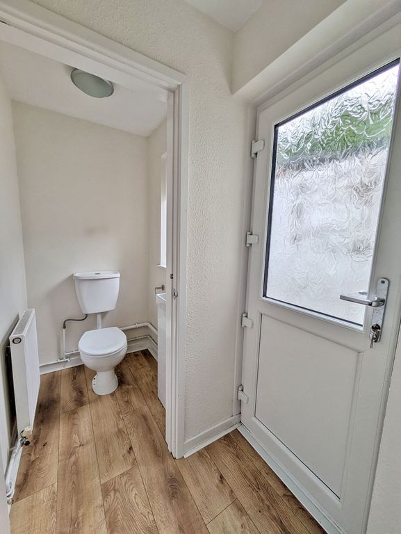 Additional image 6 of 2 bed terraced house to rentGilfach Cynon, Merthyr Tydfil CF47