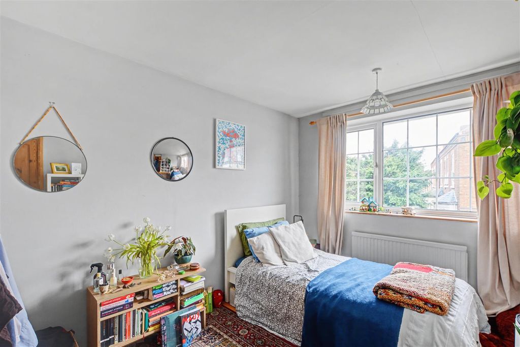 Additional image 8 of 3 bed end terrace house for saleHall Croft, Beeston, Nottingham NG9