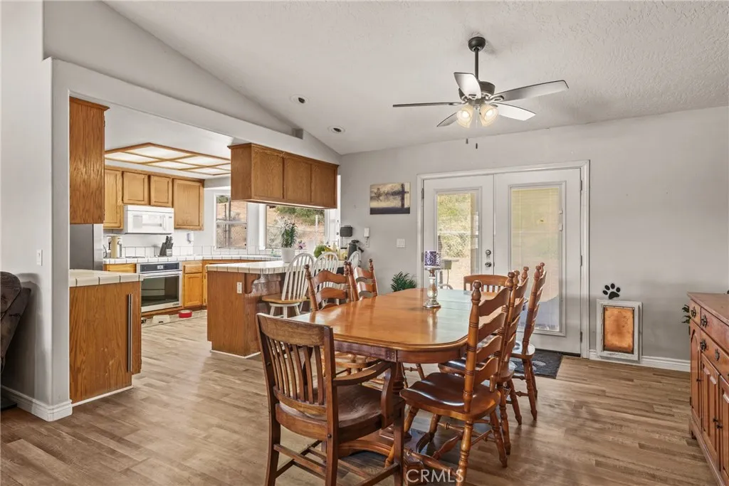 Additional image 9 of 6861 Oak Hill Road, Oak Hills, CA 92344