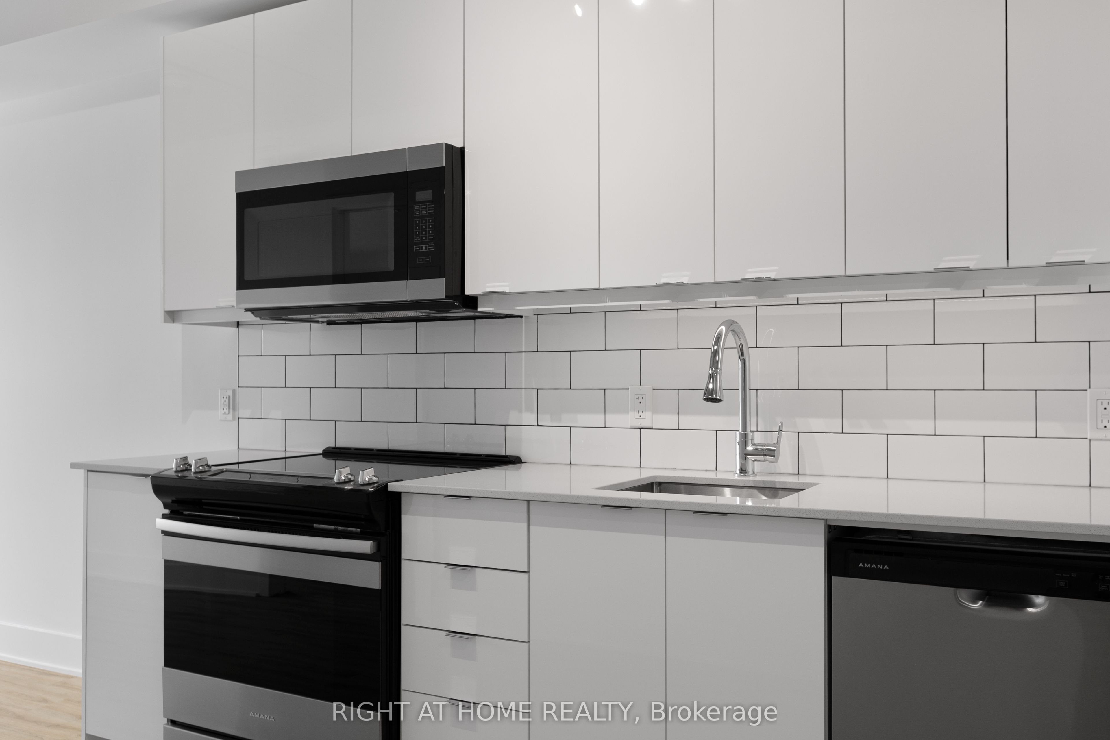 Additional image 3 of 405-377 Winona Avenue, Ottawa, ON, K1Z 5H8