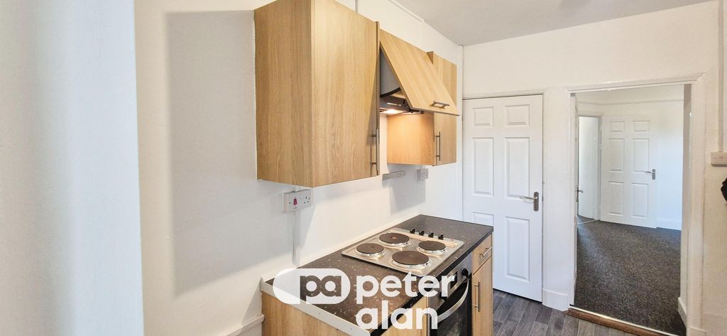 Additional image 8 of 3 bed property to rentRockingham Terrace, Neath SA11